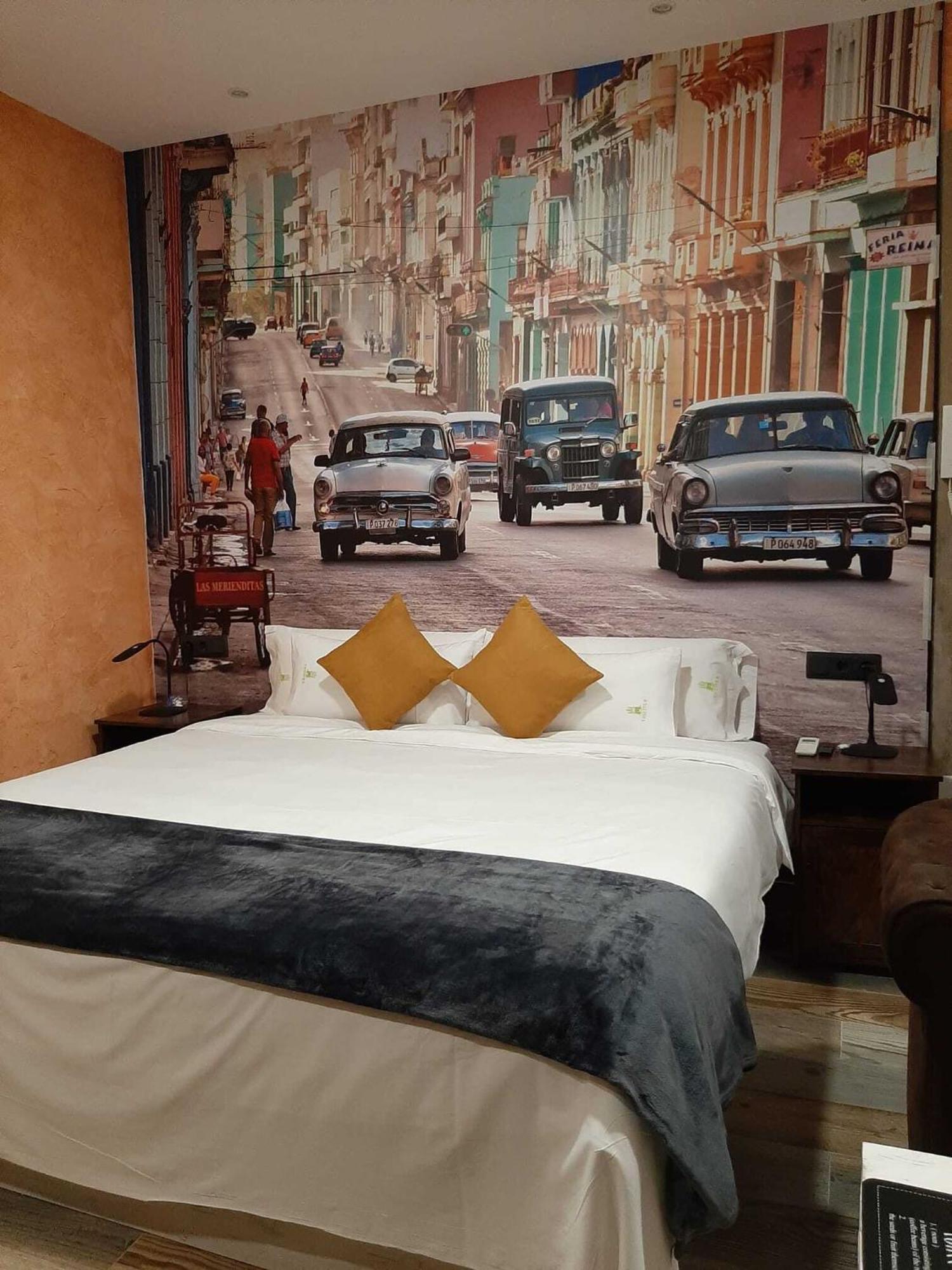 T-Homes Salamanca Madrid Rum bild