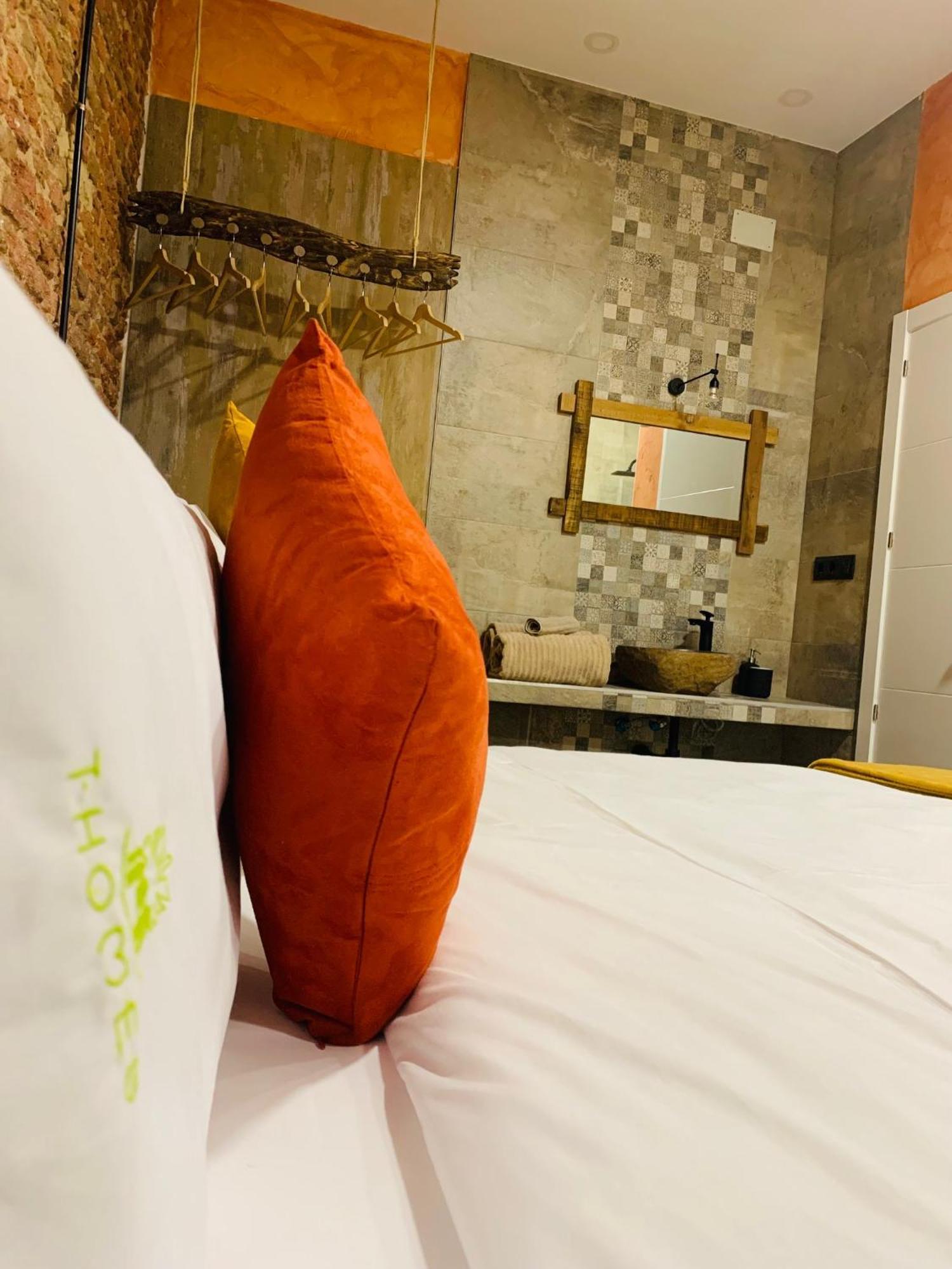 T-Homes Salamanca Madrid Rum bild